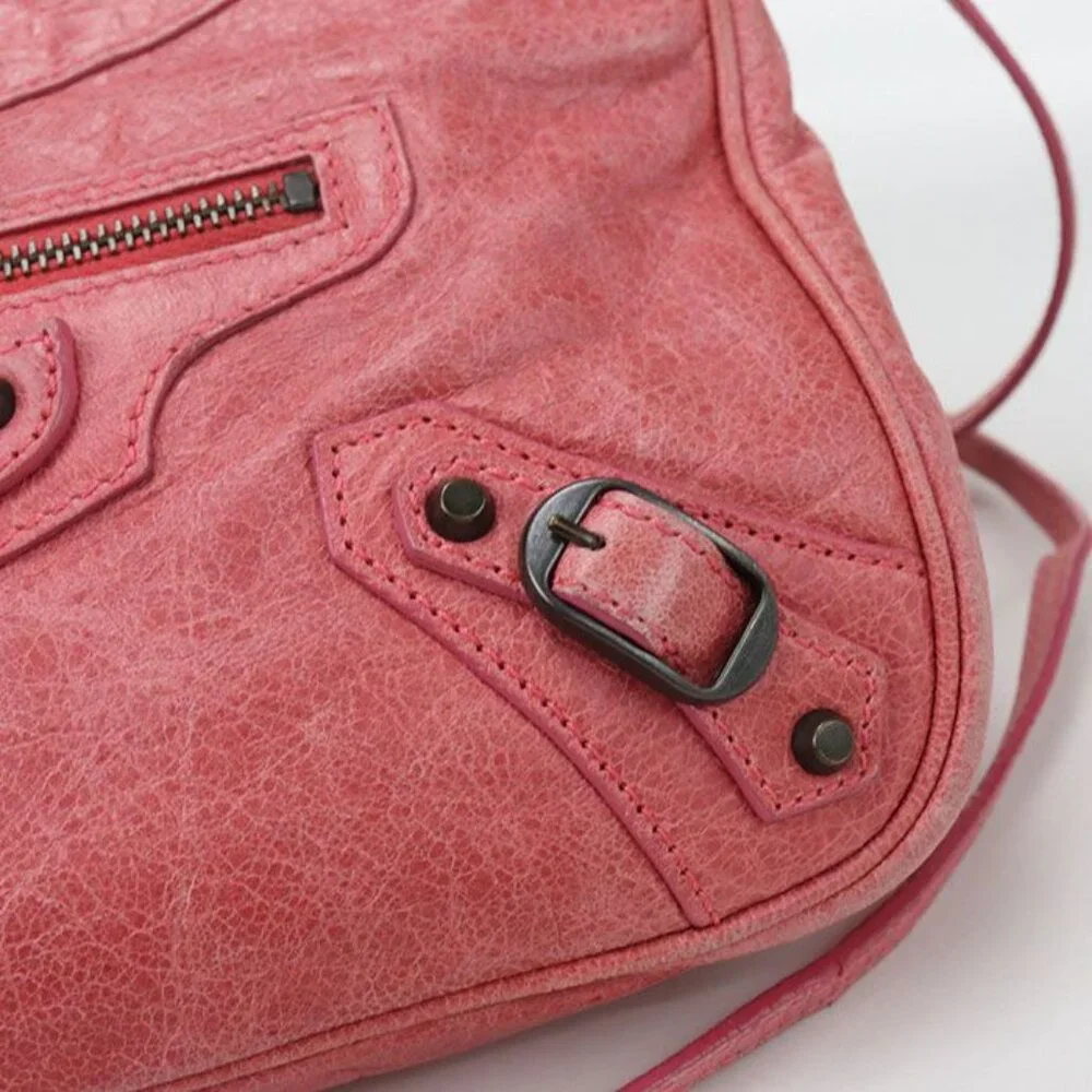 Balenciaga The Hip Shoulder Bag Leather - Picture 8 of 9